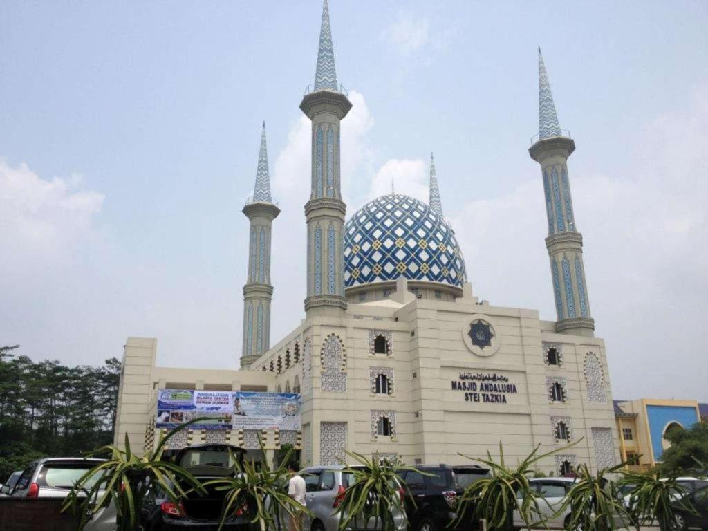 โรงแรมกรีน วัตตานา เซนตุล โบกอร์ ภายนอก รูปภาพ